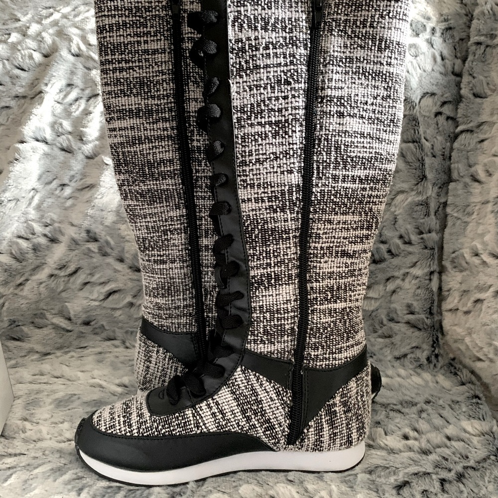 Sneaker Boot